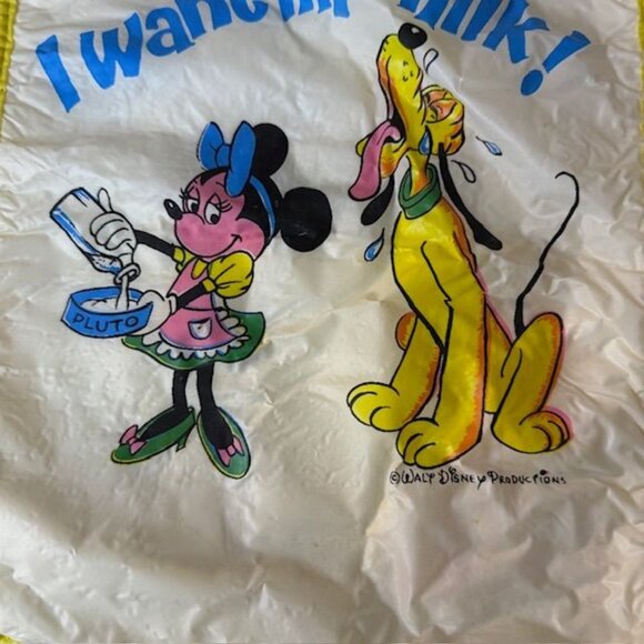 Vintage Disney Baby Bib With Minnie Mouse & Pluto "I Want My Milk!" Design - Picture 3 of 5